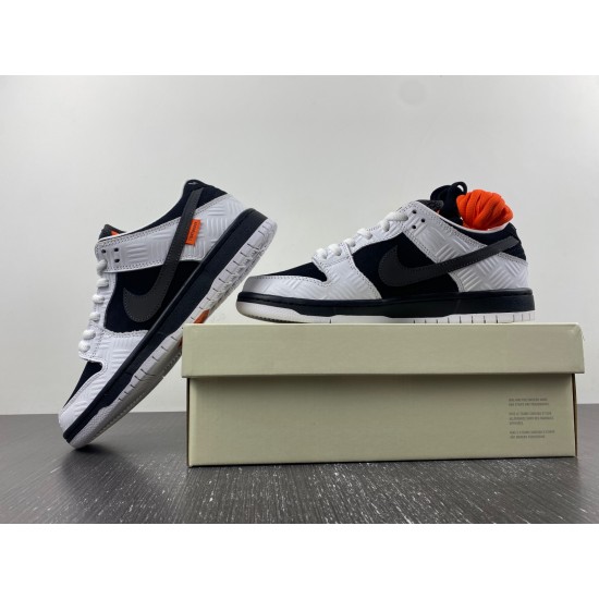 TIGHTBOOTH X NIKE SB DUNK LOW FD2629-100