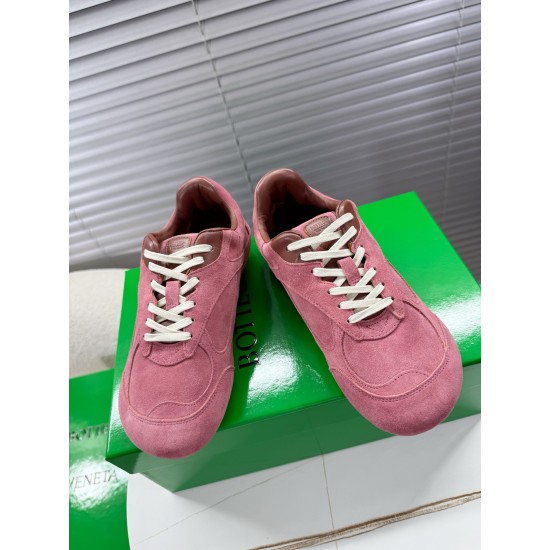 B0T*EGA VENE*A SNEAKERS BV046