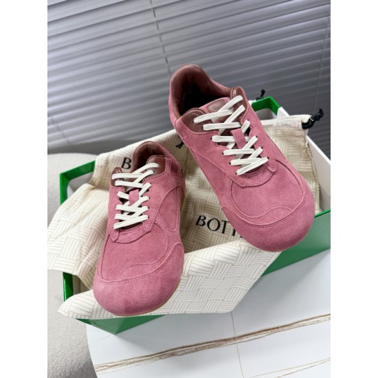 B0T*EGA VENE*A SNEAKERS BV046