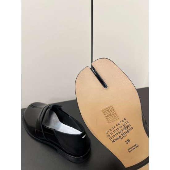 Ma1s0n Marg*e1a Loafers MM047