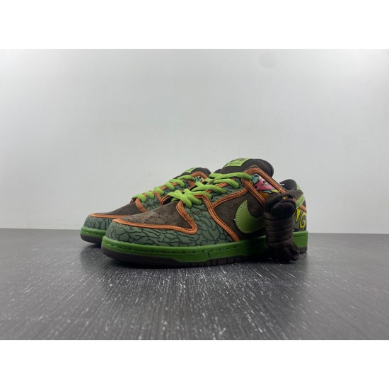 Nike SB Dunk Low “De La Soul” 789841-332