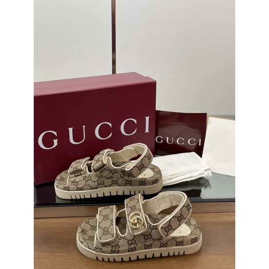 Gvc*1 SANDALS ADG001