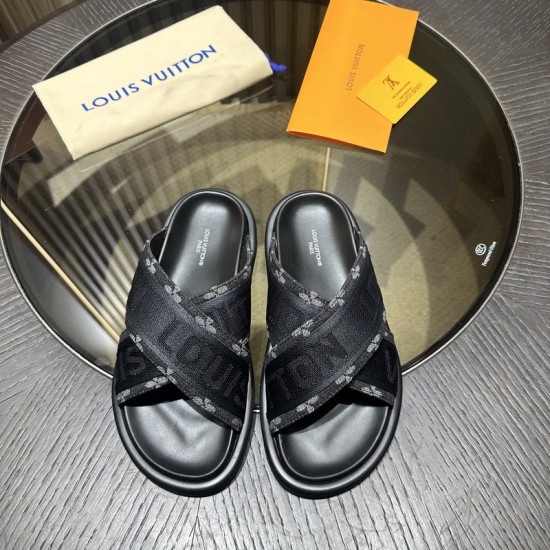 L-CROSSKICK-V SLIDES LLL035