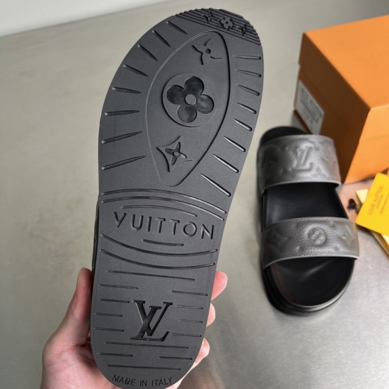 L-CROSSKICK-V SLIDES LLL024