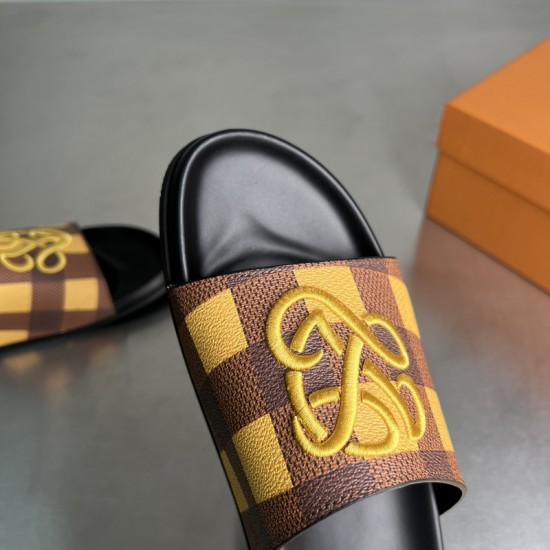 L-CROSSKICK-V SLIDES LLL020