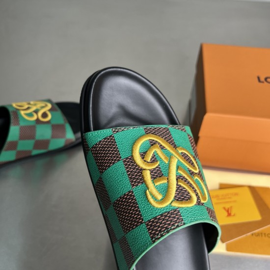 L-CROSSKICK-V SLIDES LLL019