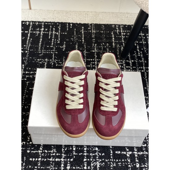 Ma1s0n Marg*e1a Sneakers MM038