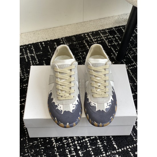Ma1s0n Marg*e1a Sneakers MM037