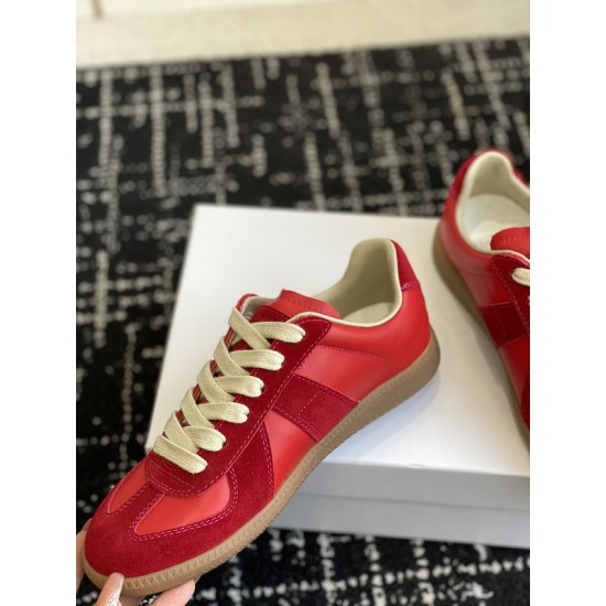 Ma1s0n Marg*e1a Sneakers MM036