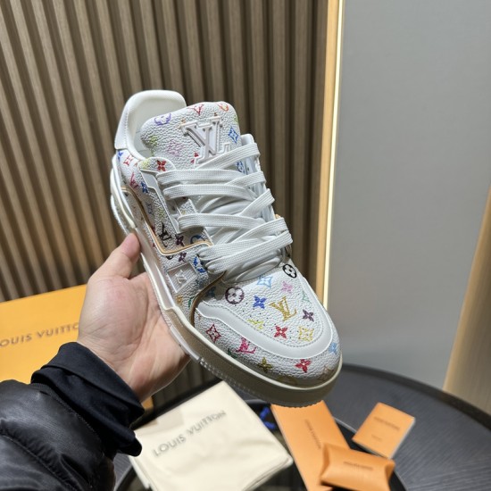 L0uis V*1t*on Sneaker LL046