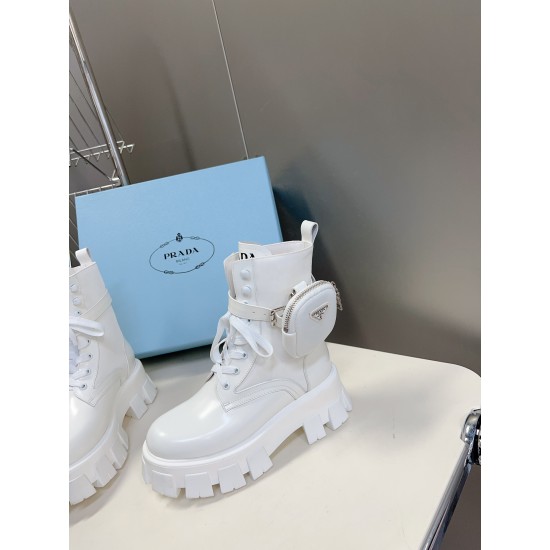 PRAD@ BOOTS - BOOT005