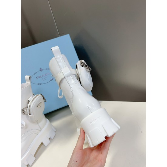 PRAD@ BOOTS - BOOT005