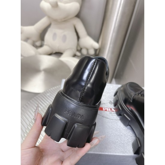 PRAD@ BOOTS - BOOT003