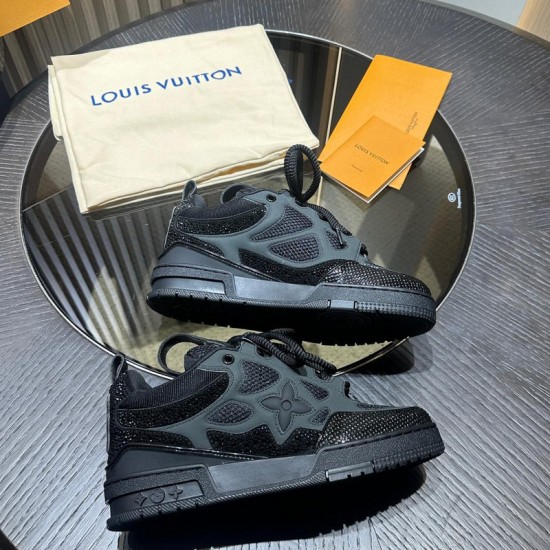 L0uis V*1t*on Sneaker - LL050