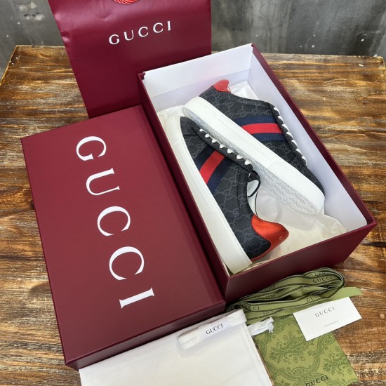 Gv*c1 SNEAKERS GU026