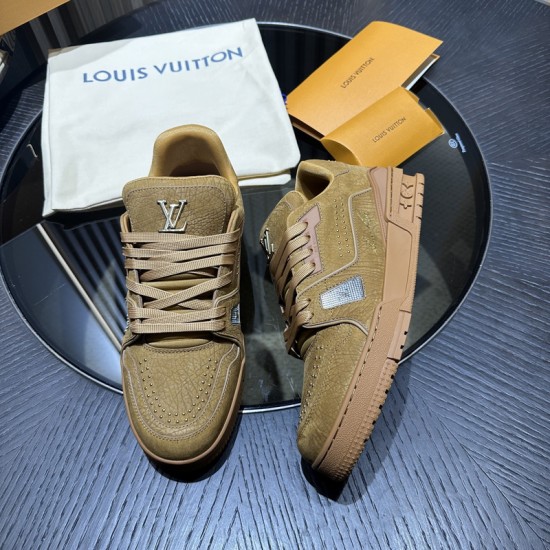 L0uis V*1t*on Sneaker LL042