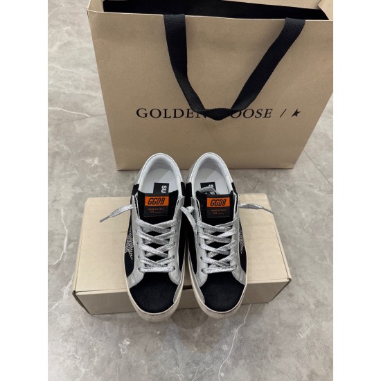 GOLDEN GOOSE SNEAKERS GO032