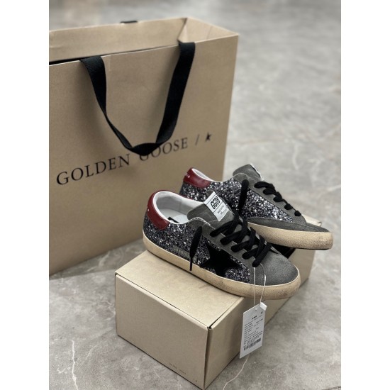 GOLDEN GOOSE SNEAKERS GO024