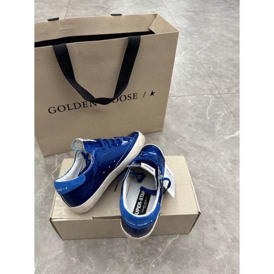 GOLDEN GOOSE SNEAKERS GO022