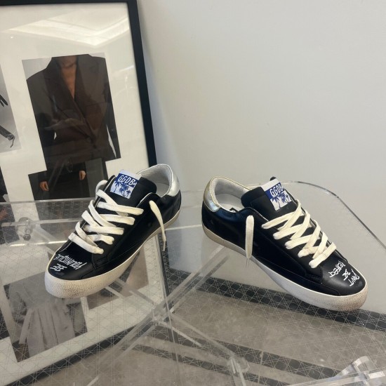 GOLDEN GOOSE SNEAKERS GO021