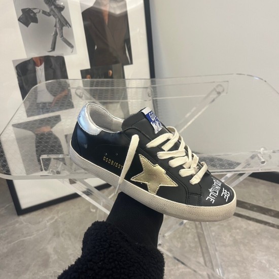 GOLDEN GOOSE SNEAKERS GO021
