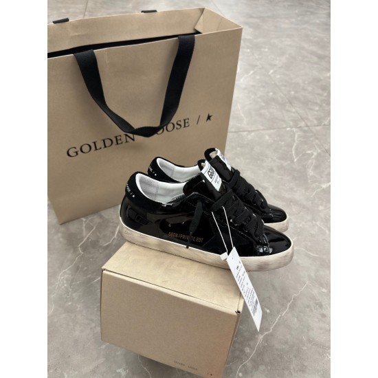 GOLDEN GOOSE SNEAKERS GO018