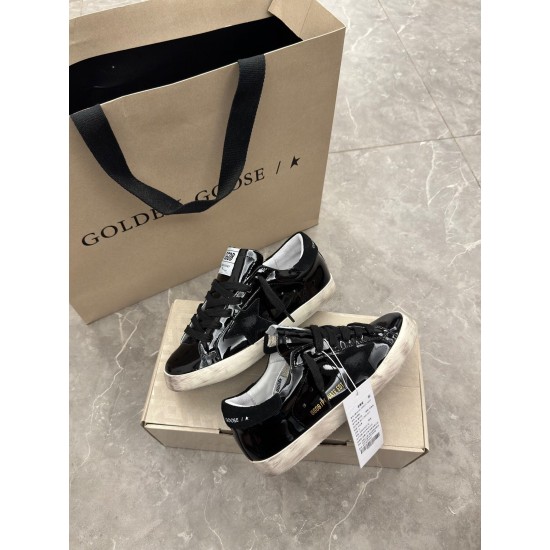GOLDEN GOOSE SNEAKERS GO018