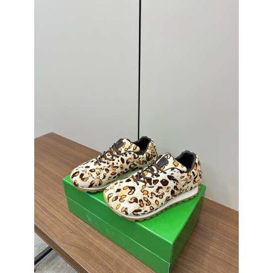 B0T*EGA VENE*A SNEAKERS BV035