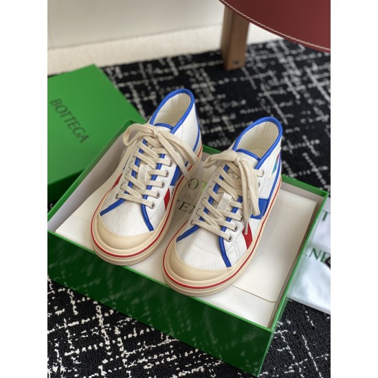 B0T*EGA VENE*A SNEAKERS BV034