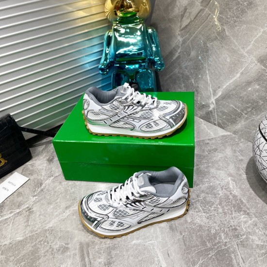 B0T*EGA VENE*A SNEAKERS BV030