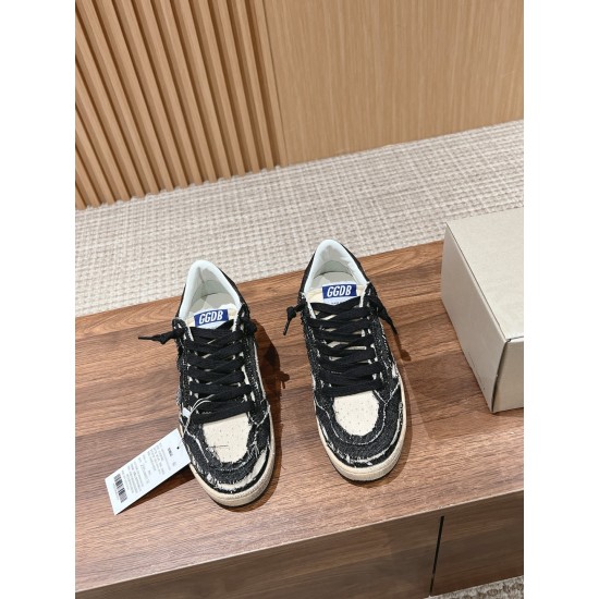 GOLDEN GOOSE SNEAKERS GO017