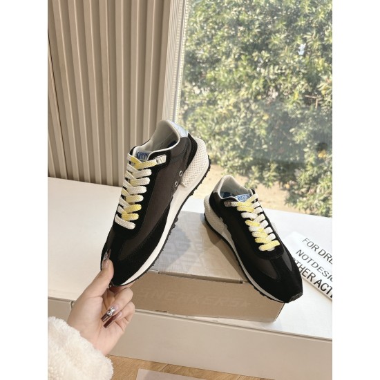 GOLDEN GOOSE SNEAKERS GO014