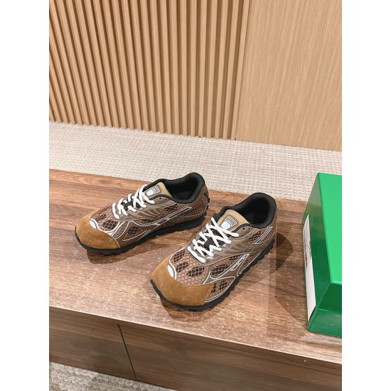 B0T*EGA VENE*A SNEAKERS BV029