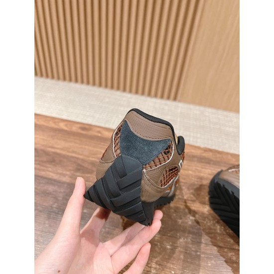 B0T*EGA VENE*A SNEAKERS BV029