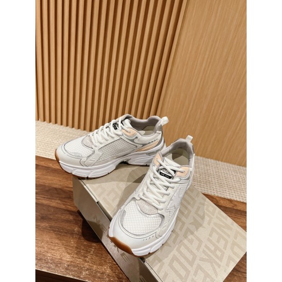 GOLDEN GOOSE SNEAKERS GO005