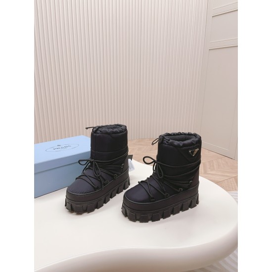 PRAD@ BOOTS PA045