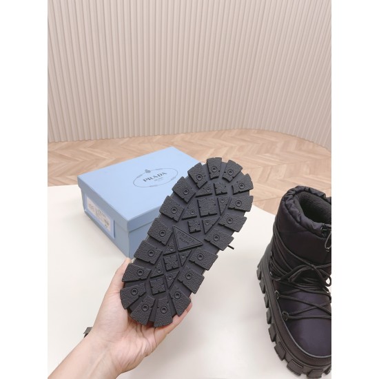 PRAD@ BOOTS PA045
