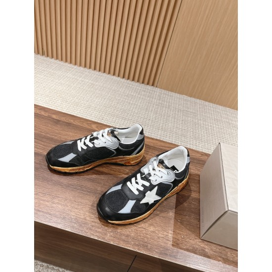 GOLDEN GOOSE SNEAKERS GO001