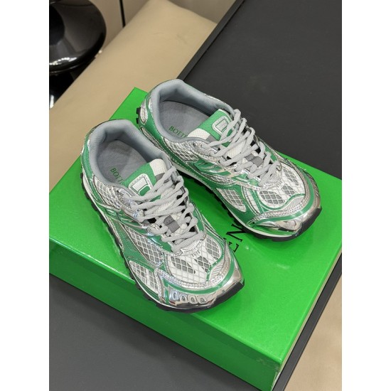 B0T*EGA VENE*A SNEAKERS BV028