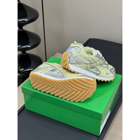 B0T*EGA VENE*A SNEAKERS BV026