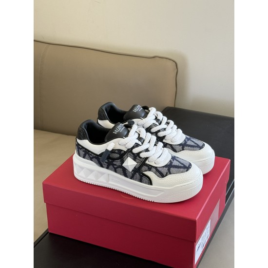 Va1e*ntin0 SNEAKERS VSD031