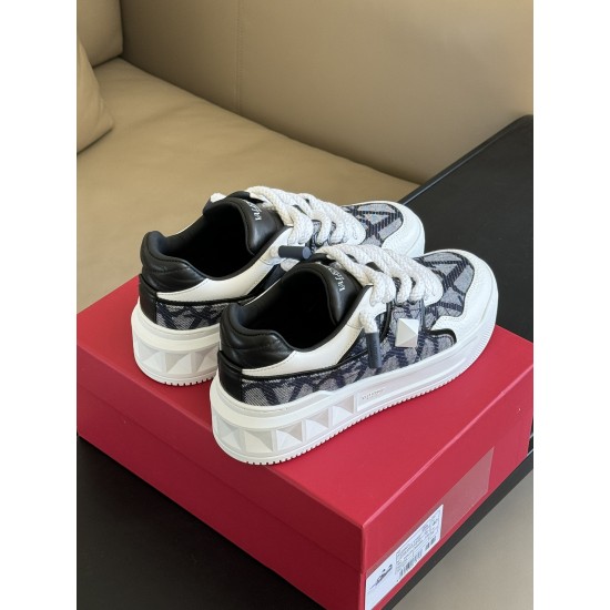 Va1e*ntin0 SNEAKERS VSD031
