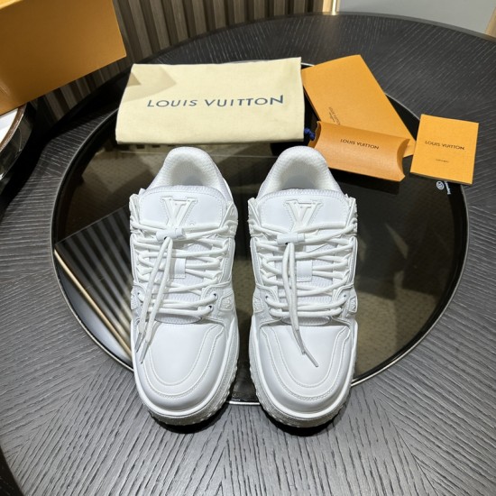 L0uis V*1t*on Sneaker - LL087