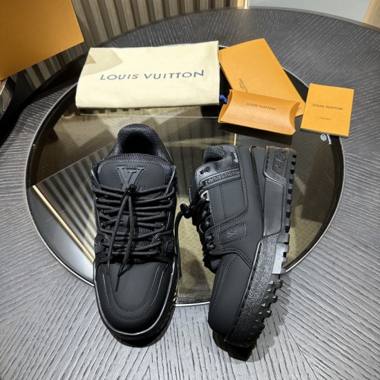 L0uis V*1t*on Sneaker - LL086