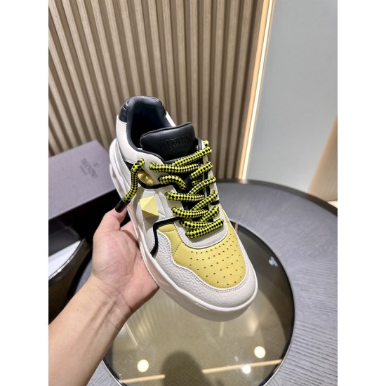 Va1e*ntin0 SNEAKERS VSD029