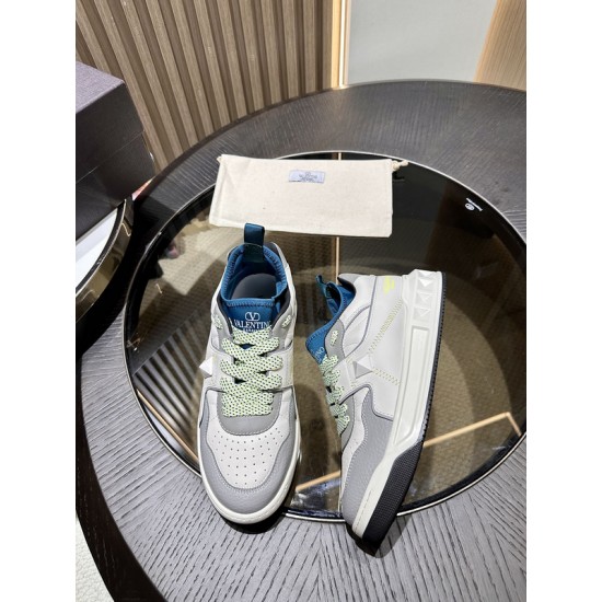 Va1e*ntin0 SNEAKERS VSD024