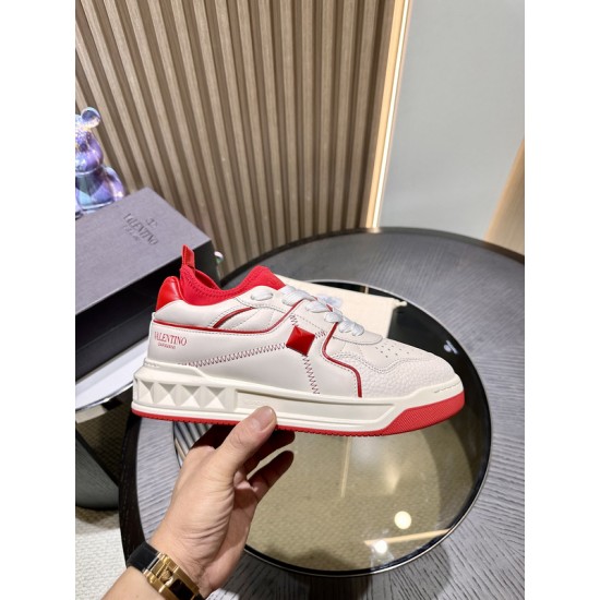 Va1e*ntin0 SNEAKERS VSD021