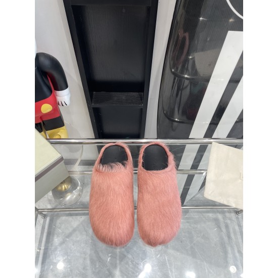MARNI SLIDES MA024