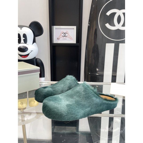MARNI SLIDES MA023