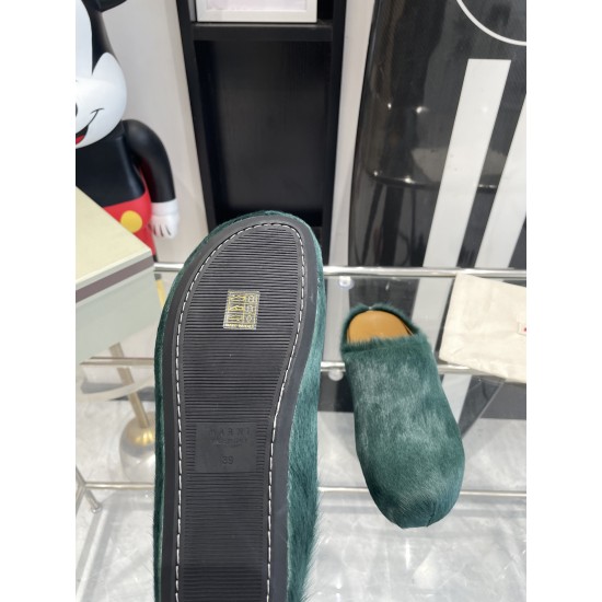 MARNI SLIDES MA023